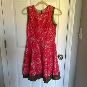 Gently worn. No signs of wear and tear. Looks brand new. Smokeless home.